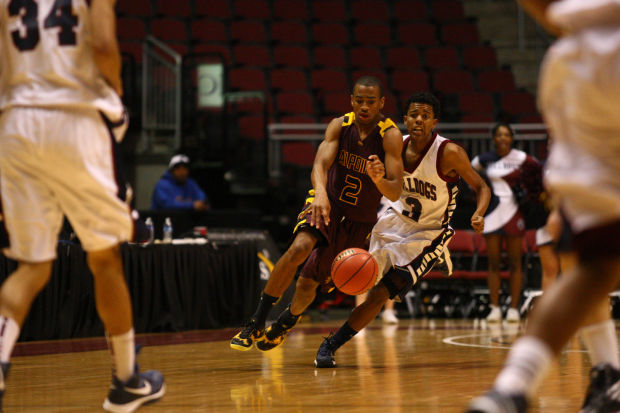 Salpointe vs. Sierra Linda boys basketball